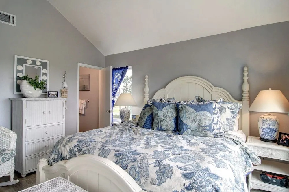 Captiva LC12 - 3 Br Home