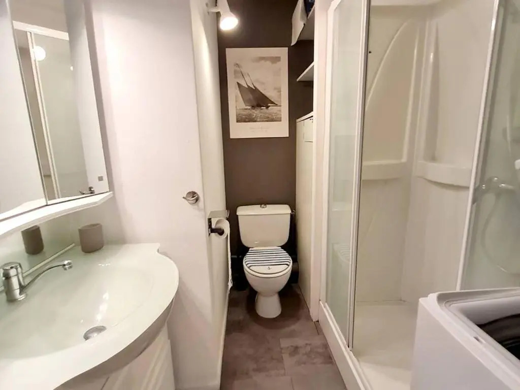 Appartement Six-Fours-les-Plages, 2 pièces, 4 personnes - FR-1-316-274