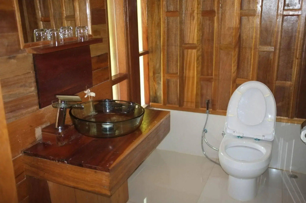 Vieng Tara Villa