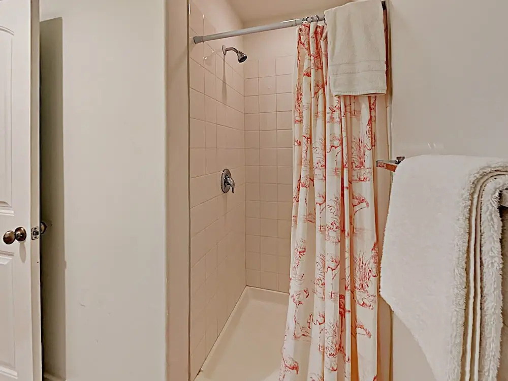 #403 The Commons 3 Bedrooms 2.5 Bathrooms Townhouse