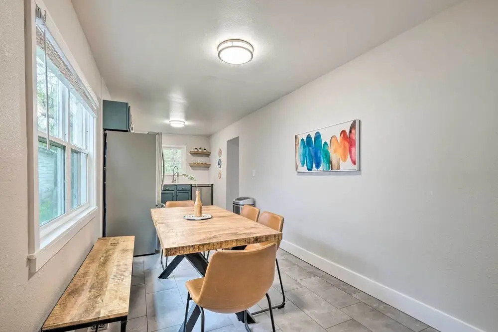 Updated Fayetteville Home < 2 Miles to Uark!