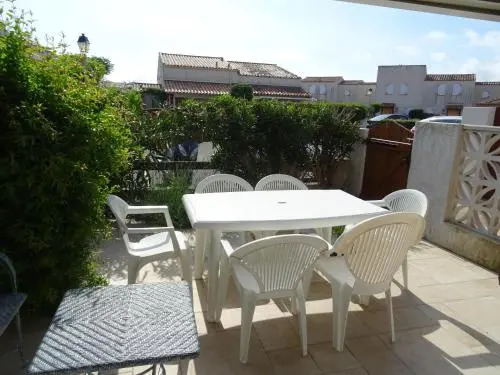 Languedoc Immobilier Villa Duplex Jardinet Piscine Plage - Hb278