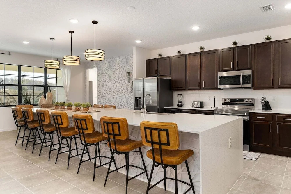 Brand New Masterpiece! 15 En-suites