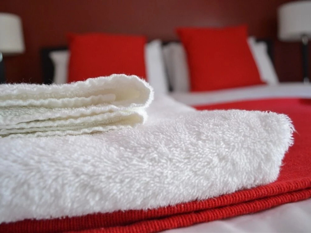 The Castle Tavern Pub & Guest Rooms