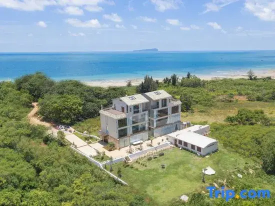 Weizhou Island Youyu Holiday Homestay (Wucaitan Branch)