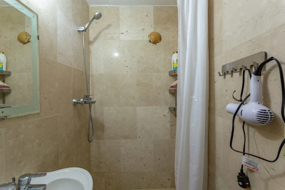 3 Bedroom Oceanview Apartment