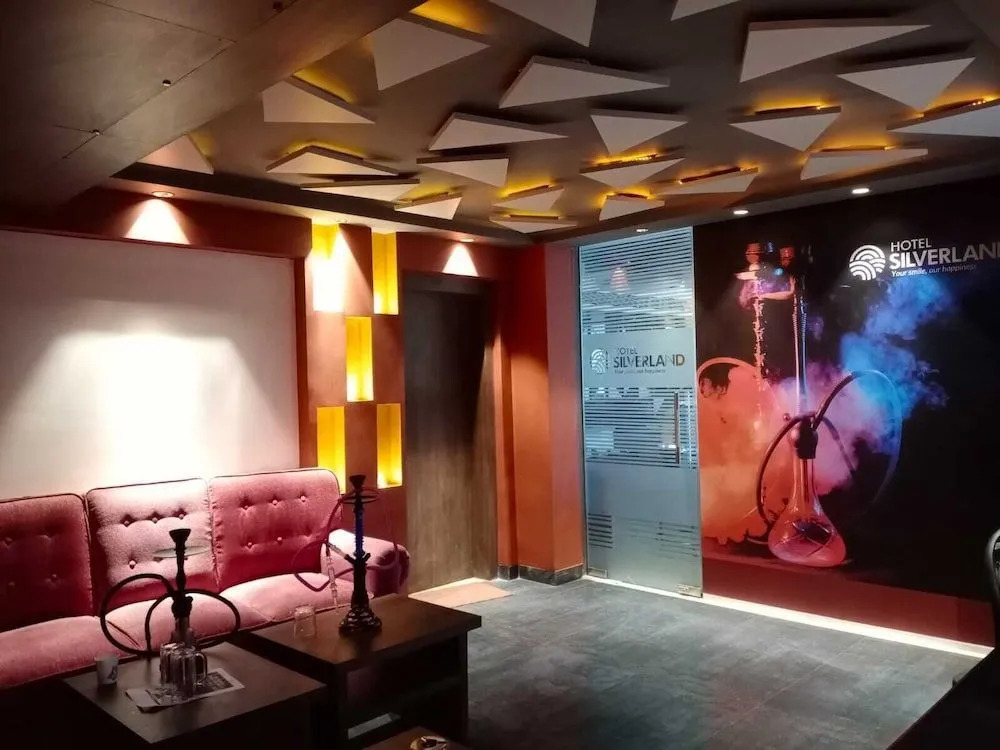 Hotel Silver Land New Digha with Rooftop Pool