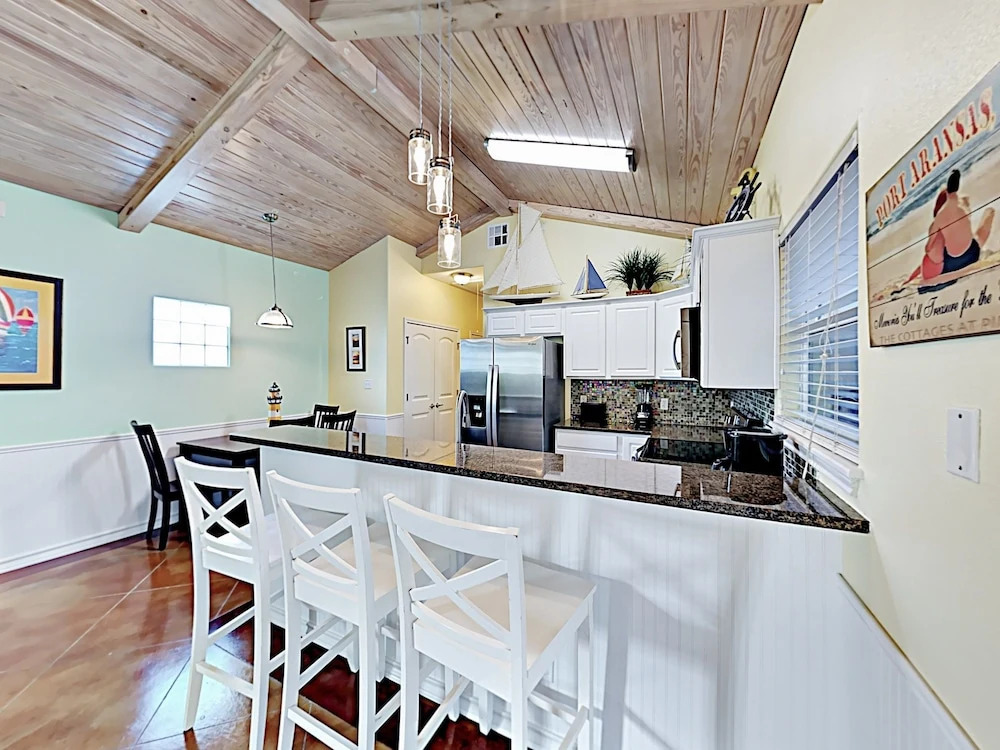 Sail Away Coastal Port Aransas Condo by RedAwning