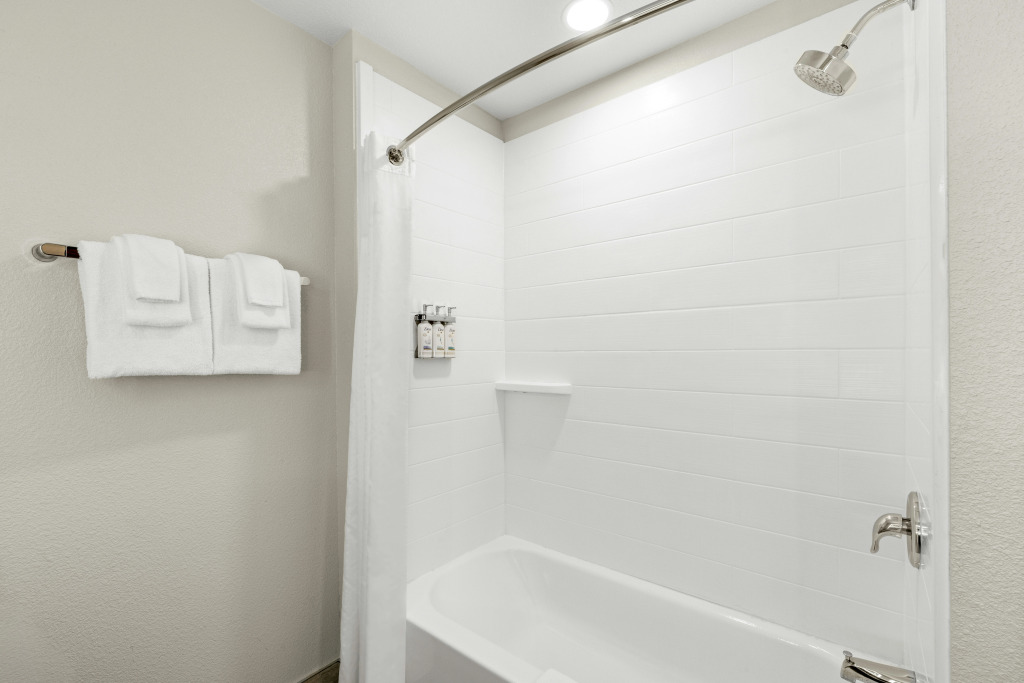 Holiday Inn Express & Suites Phoenix West Tolleson by IHG