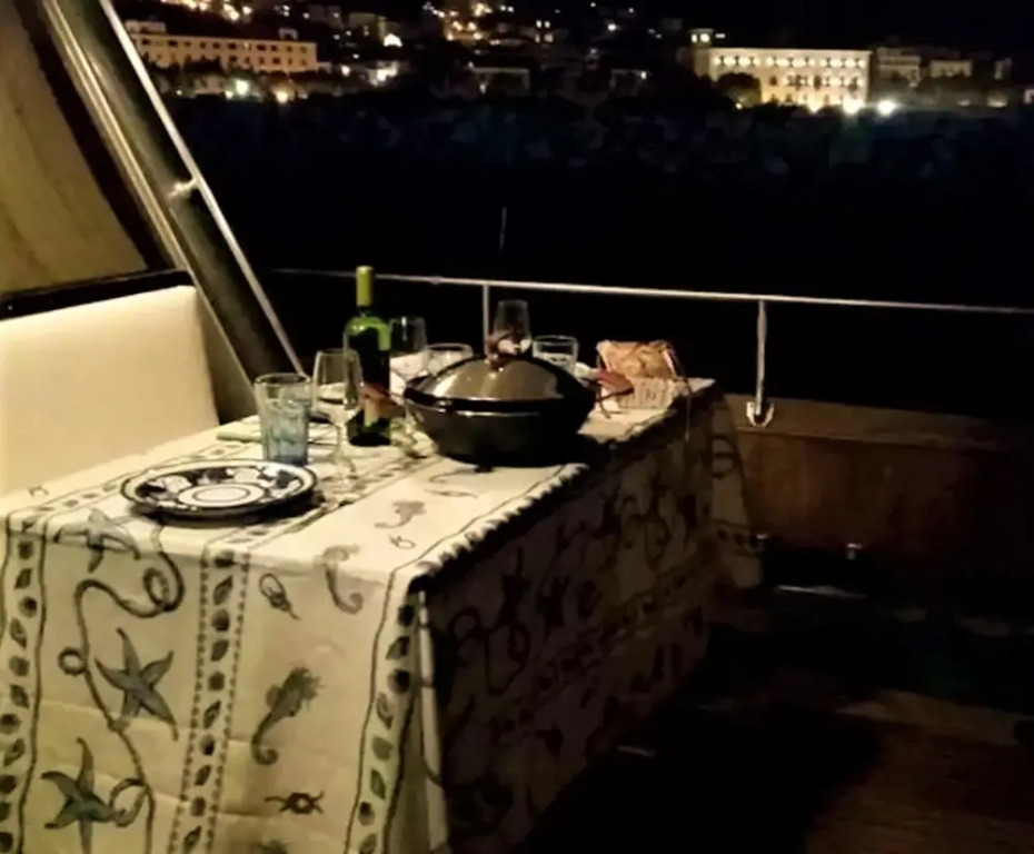 Property With 3 Bedrooms in Salerno, With Wonderful sea View - 1 km Fr