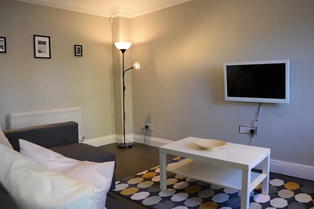 Beautiful Wimbledon 4 Bedroom Family Home