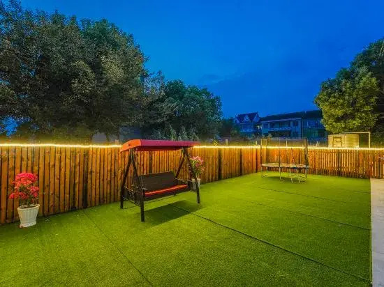 Shanghai Manga Boutique B&B