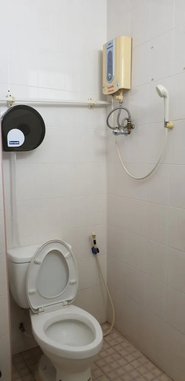 Yong Dee Apartment