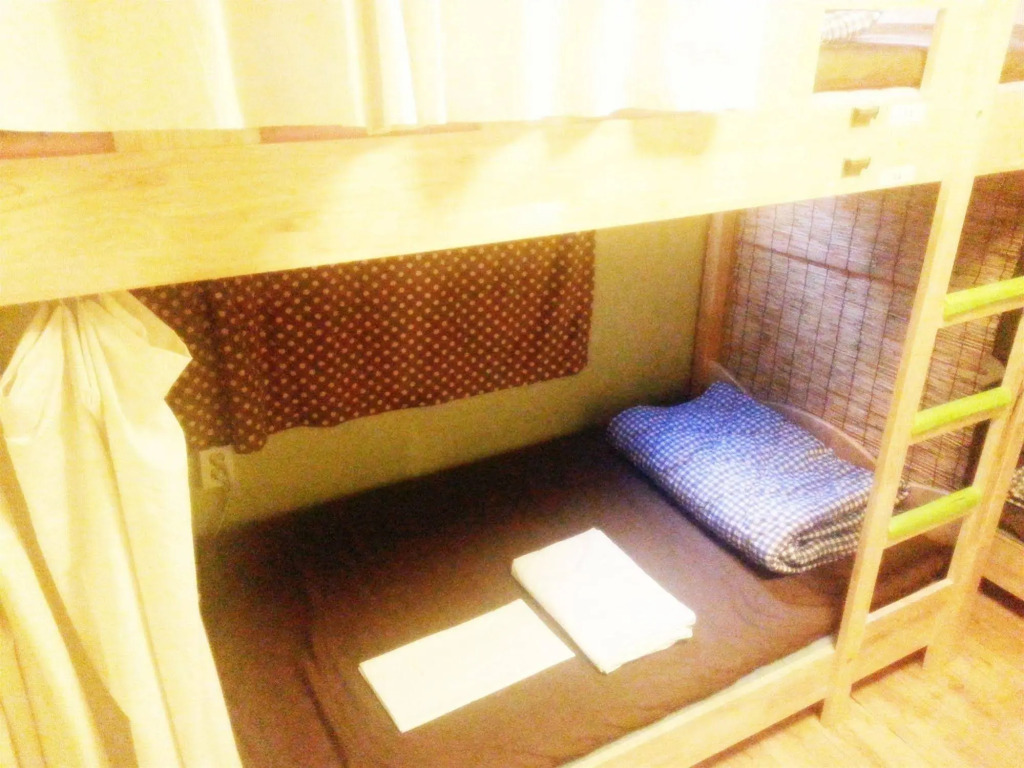 Bunk Backpackers Guesthouse