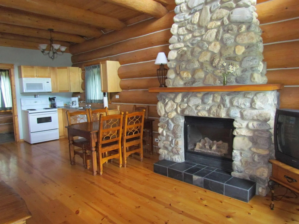 Chancellor Peak Chalets