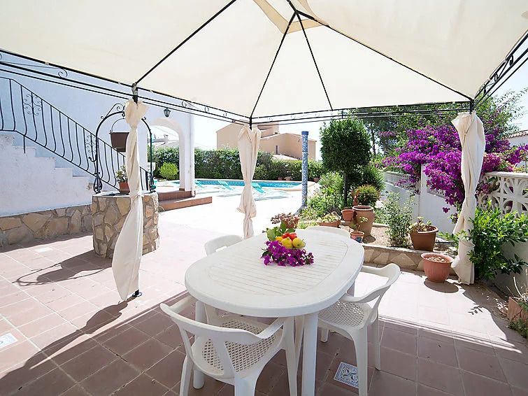 Holiday Home Evelyne