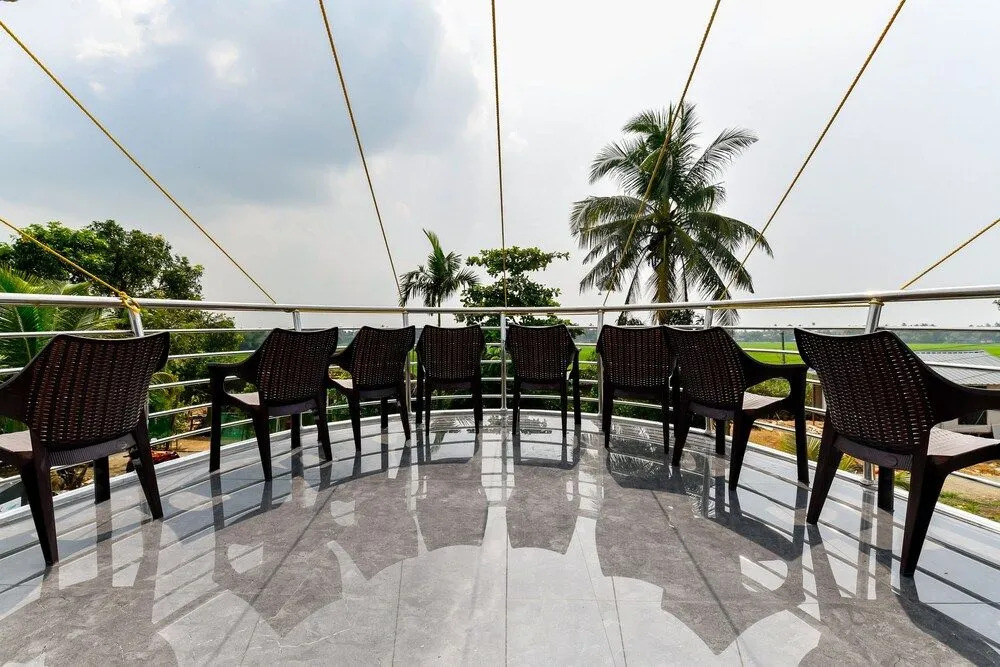 Oyo 24725 Houseboat Royal River 4bhk