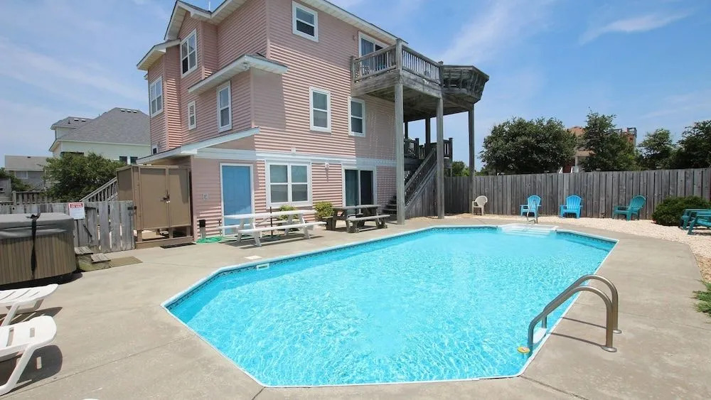 Amore - 6 Br Home