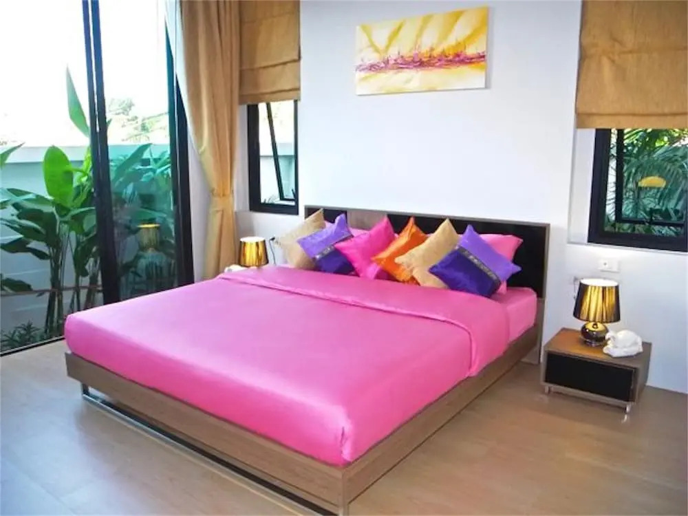 Baan Bua Nai Harn 3 bedrooms Villa