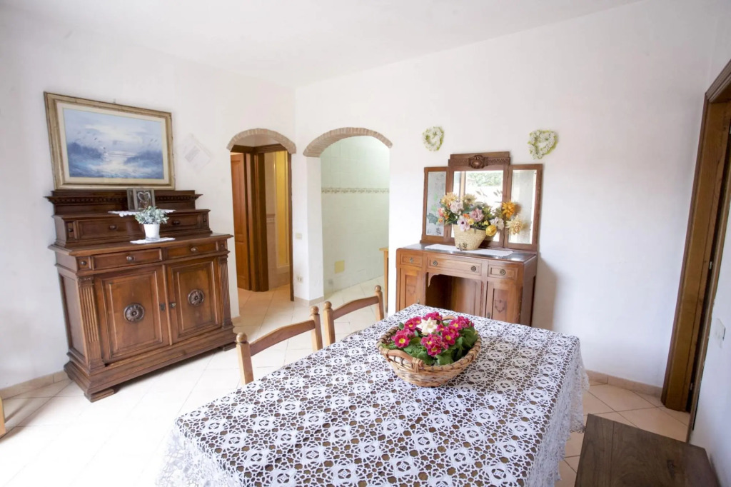 The Casina sleeps 4 surrounded by greenery-LA CASINA A SCHIOPPARELLO