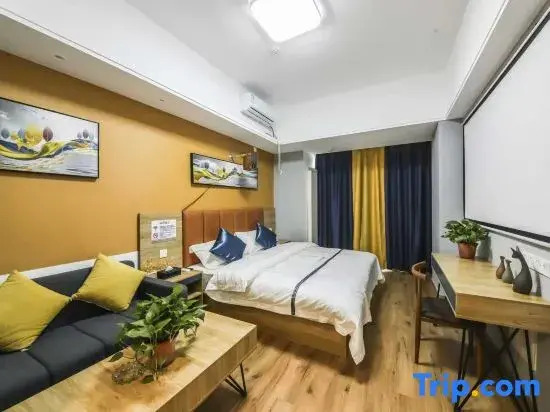 Junlan Movie Homestay