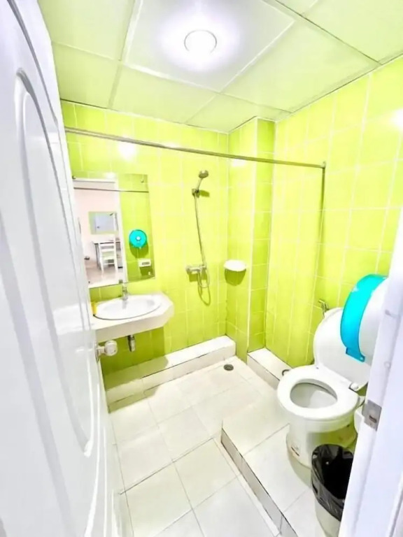 ABCYQ Hotel