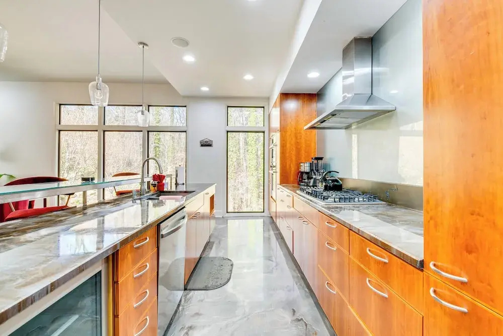 7 Mi to Dtwn Atl: Sleek & Modern Home!