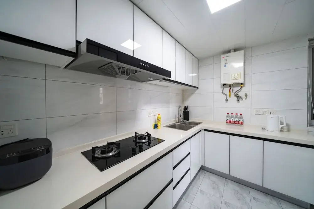 Tyms Jinhongqiao High-End 3BR 2BA
