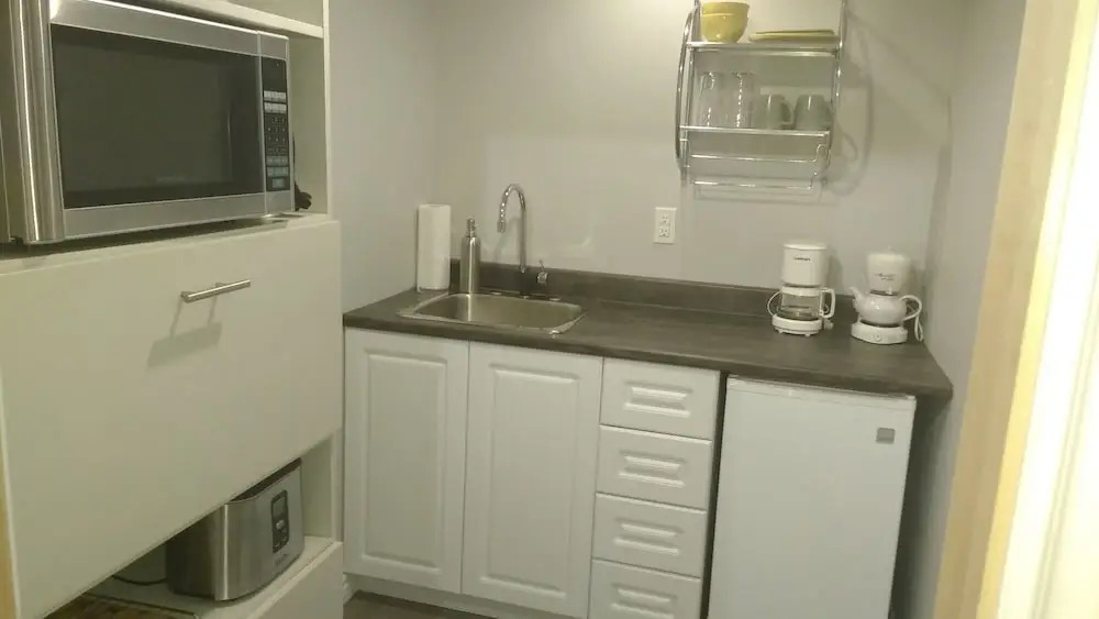 Moncton Suites - 13 Willard Road