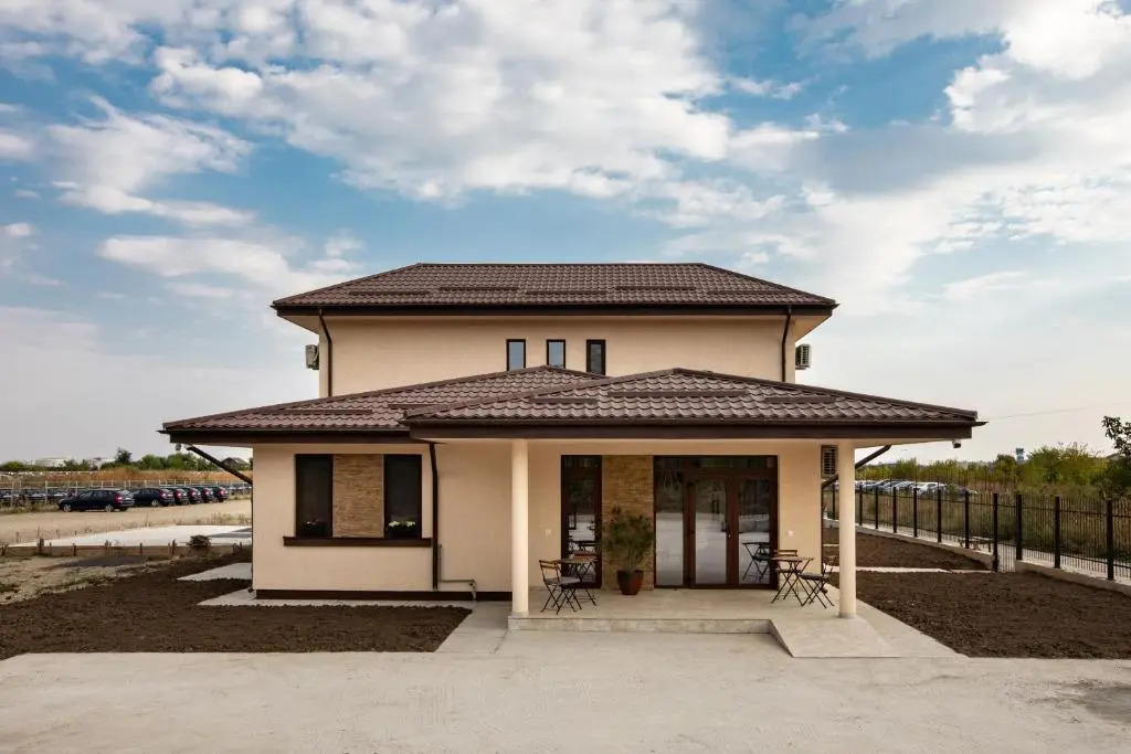 Airport House