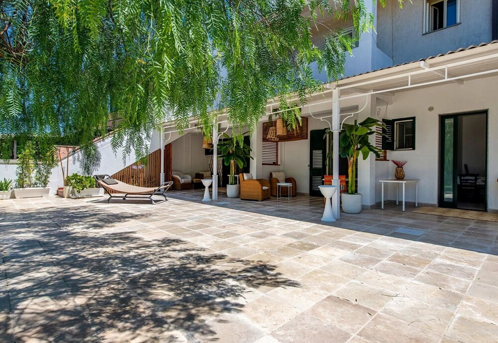 Zudrea Apartment Near