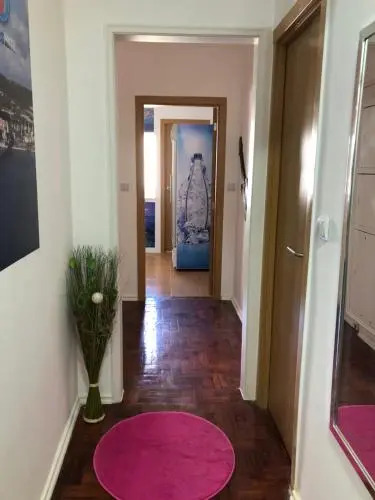 7 Rivers Hostel