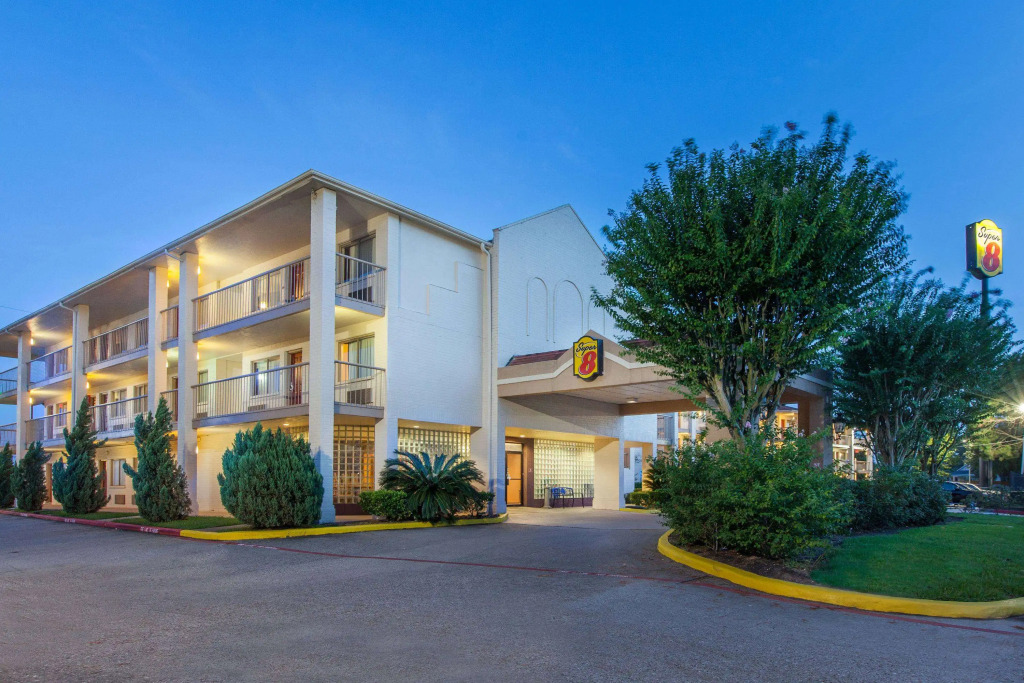 SureStay Hotel by Best Western Spring North Houston