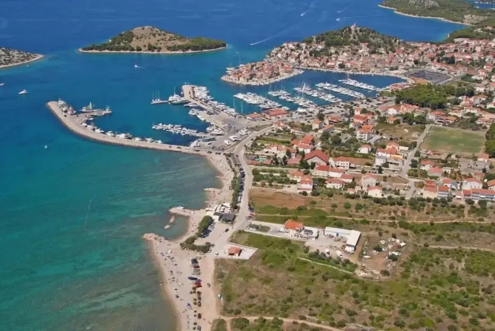 Ivica - 300 m From sea - A1