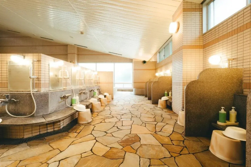 SPA HOTEL YUTTARIKAN