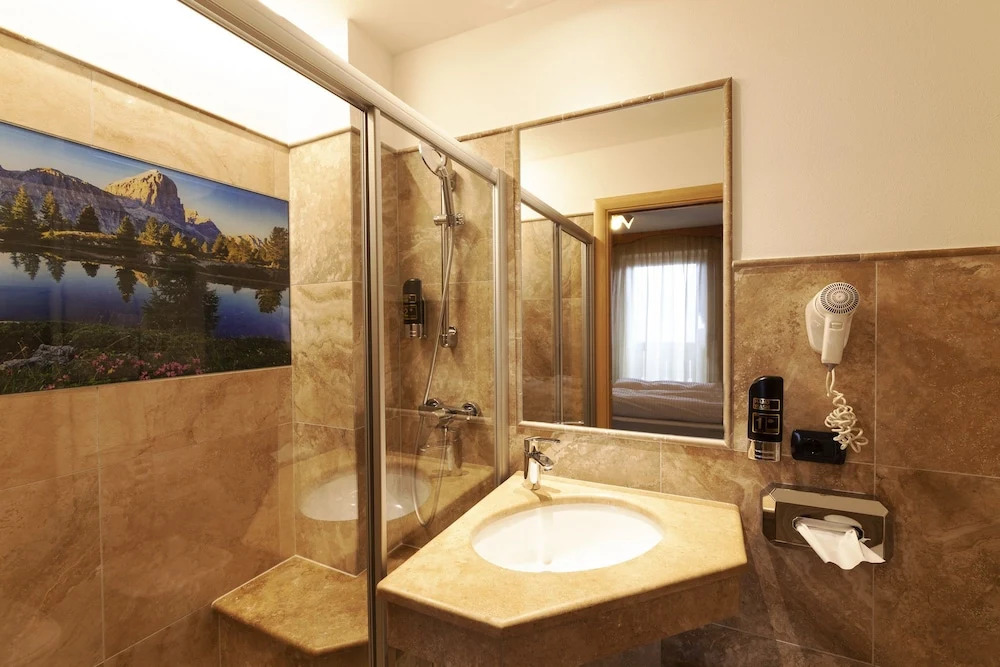 Hotel Tirol- Natural Idyll