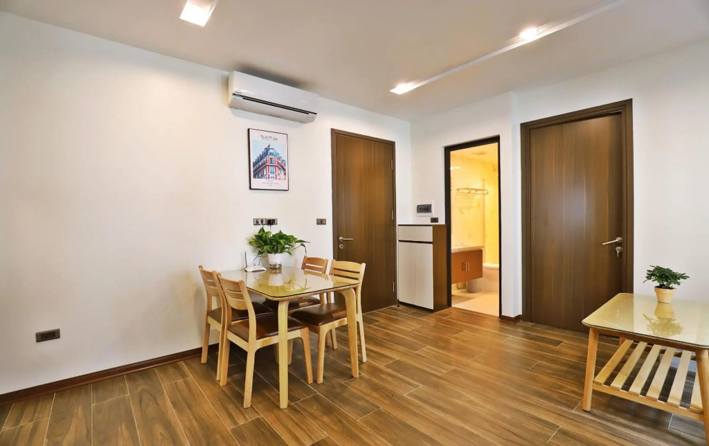 LUCK APART 05 - Tay Ho Hanoi Apartment