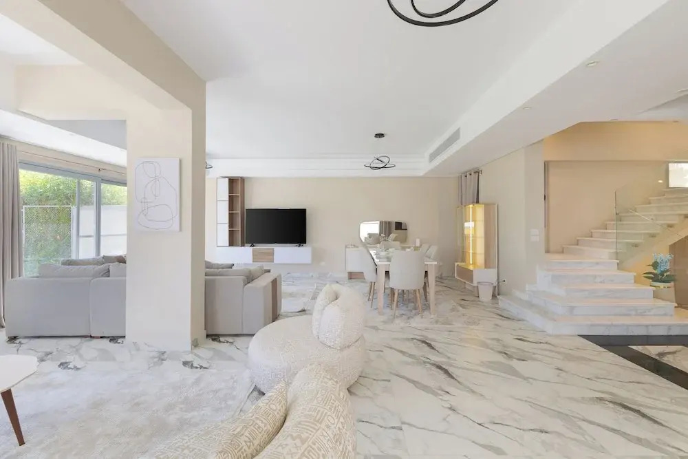 ALSAWAH Spacious Family Villa in Palm Hills Sheikh Zayed