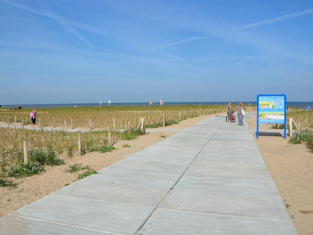 Wonderful Stay near Beach in Family Resort of Katwijk