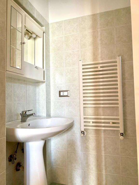 Rustic apartment,immersed in tranquility, a few steps from the city center and the old town-la Casa di Francesca