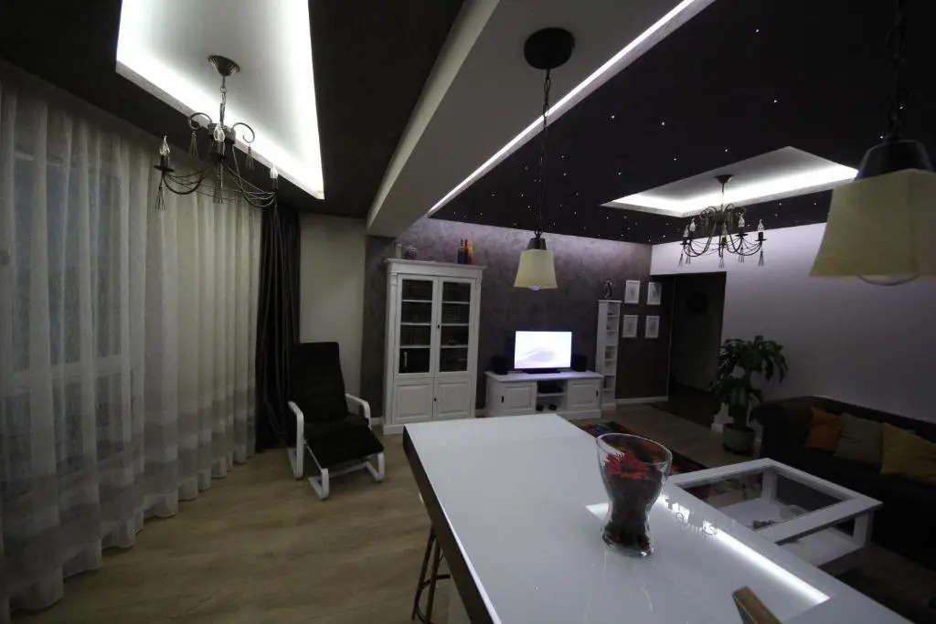 Majestic Residence