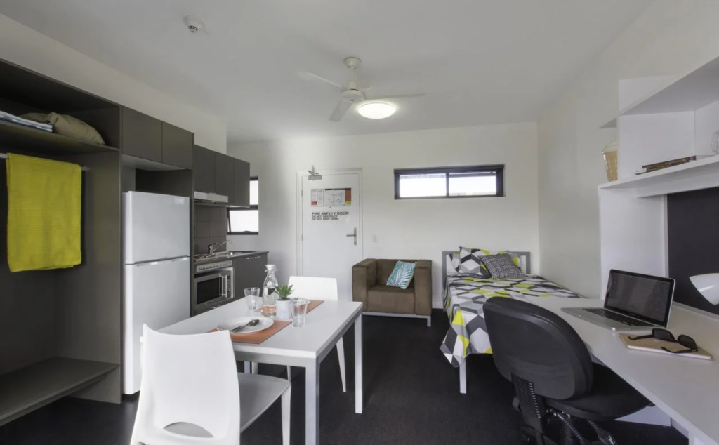 Unsw Village