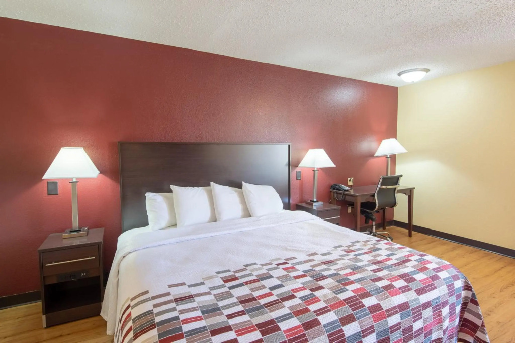 Отель Индианаполиса Quality Inn And Suites Airport