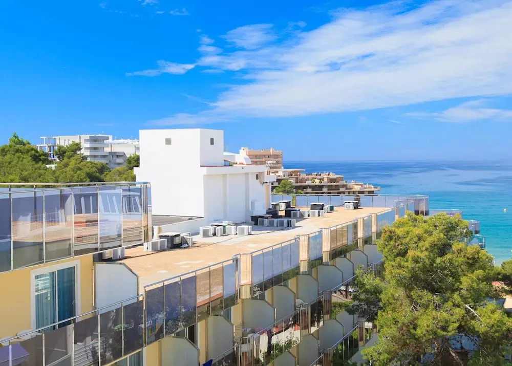 602 Cala Forn Salou Side sea Views w Direct Access to the Beach