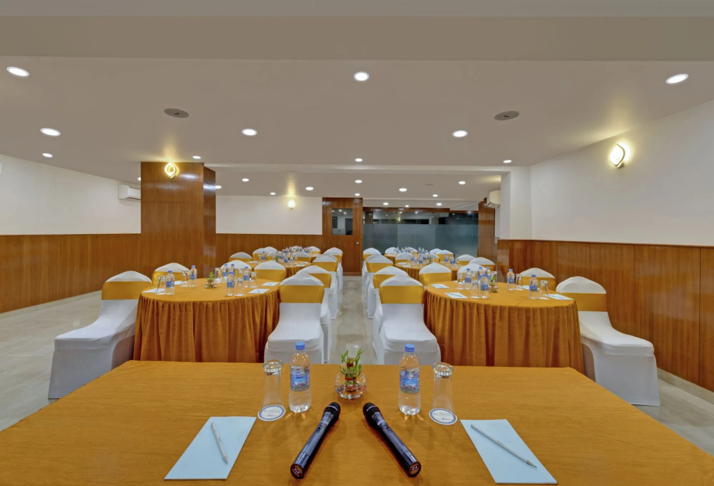 Avins Beacon Hotel - Udaipur