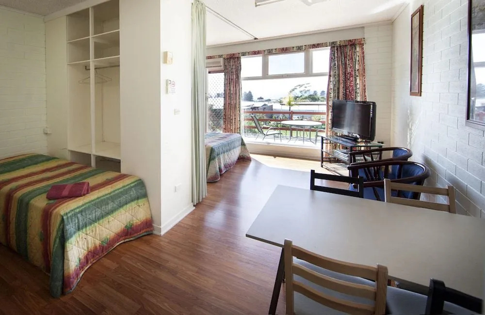 Oyster Court Apartments