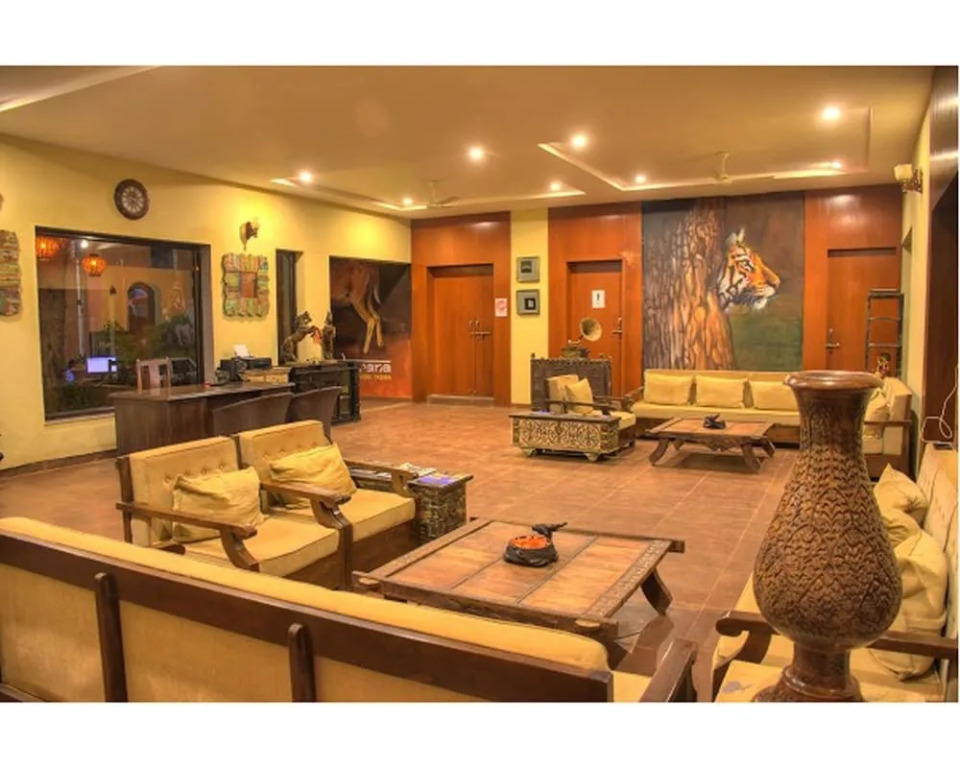 Jharana Jungle Lodge