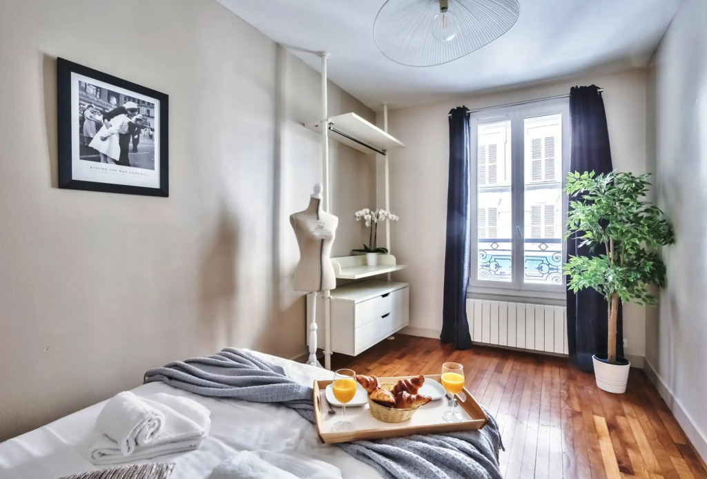 B 831 - Family Apartment - Montparnasse