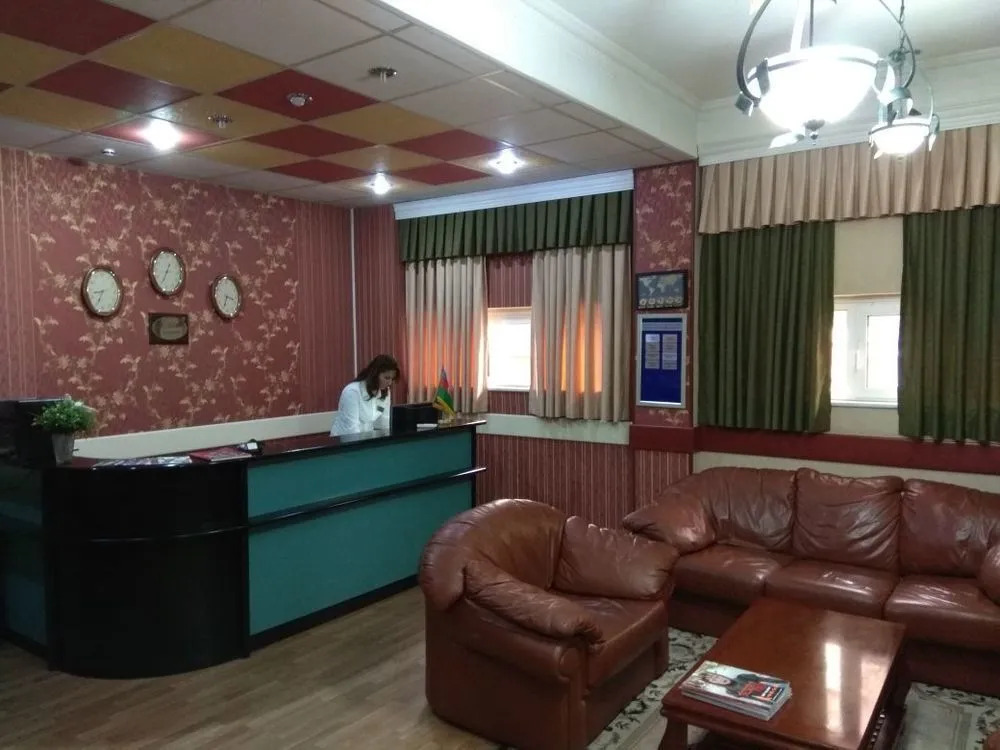 GREEN PARK HOTEl
