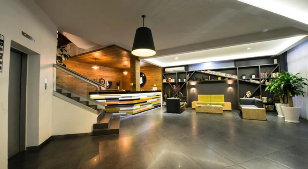 Hotel Perla Central